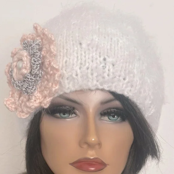 Hand Knits 2 Love | Accessories | Hand Knits 2 Love Slouch  display picture 3